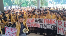 Mahasiswa Protes, Tak Setuju Ahli Waris Segel Gedung Rektorat Universitas Tjut Nyak Dhien